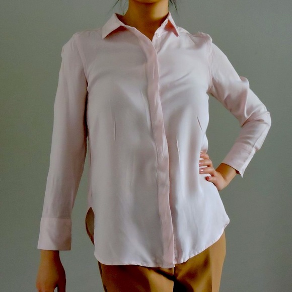 Banana Republic Pink Button-down Shirt in Parker Tunic Fit, Petite, Size XS/TP - Picture 3 of 9